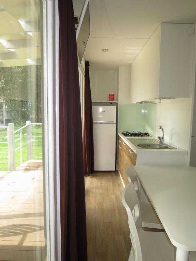 Holiday Home Maxi Caravan Capri By Interhome Baia Domizia Buitenkant foto